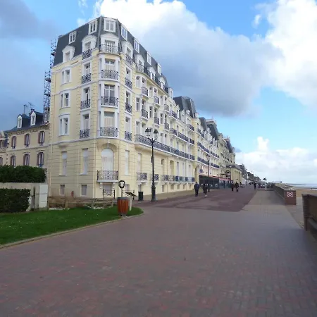 Apartment 2000 Batiment 7 - Sur Le Front De Mer